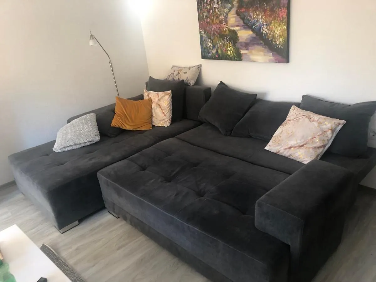Spacious Apartment Close To The Sea In Split Area Kastela